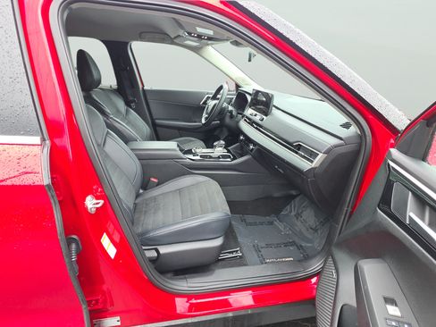 Used 2025 Mitsubishi Outlander SE AWD/4WD image 18