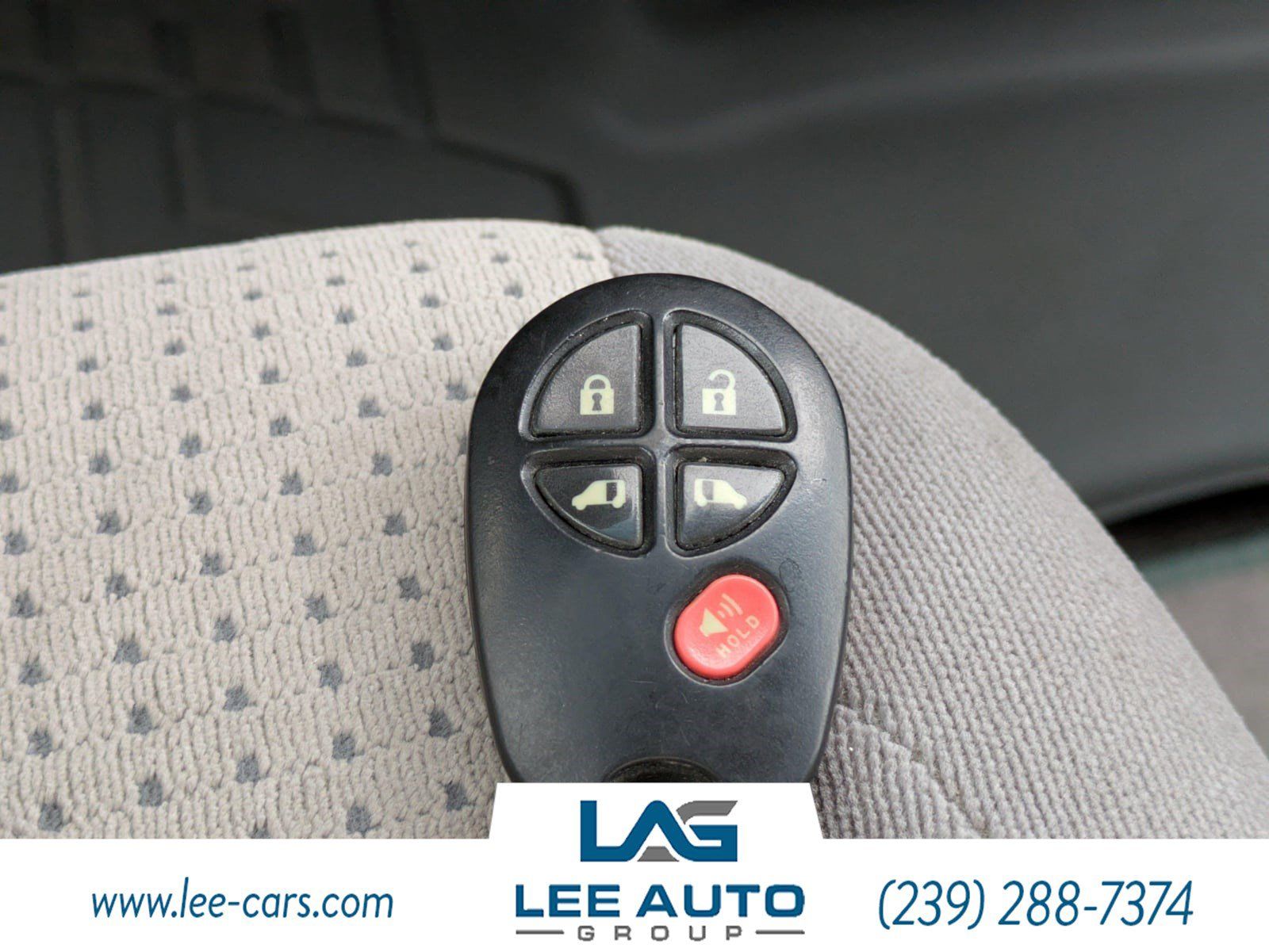 Used 2008 Toyota Sienna LE FWD image 24