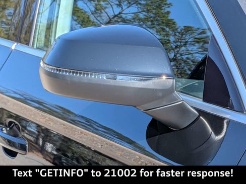 Used 2023 Audi Q5 2.0T Premium w/ Convenience Package image 12