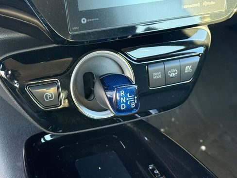 Used 2020 Toyota Prius Prime XLE image 17