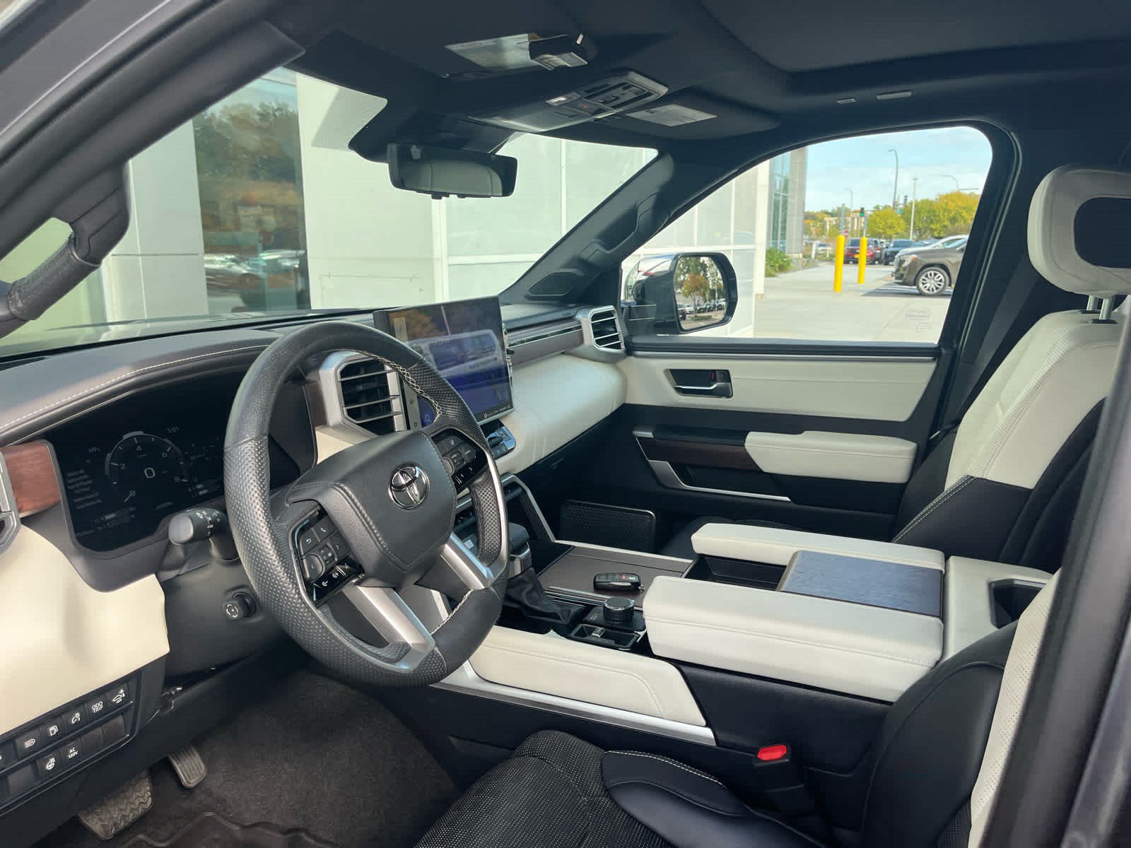 Used 2024 Toyota Sequoia Capstone AWD/4WD image 11