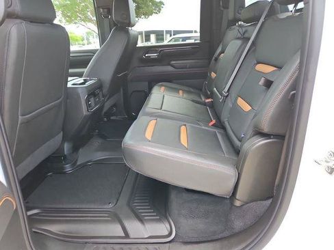 Used 2025 GMC Sierra 2500 AT4 AWD/4WD image 24