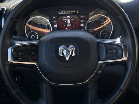 Used 2024 RAM 1500 Laramie image 12