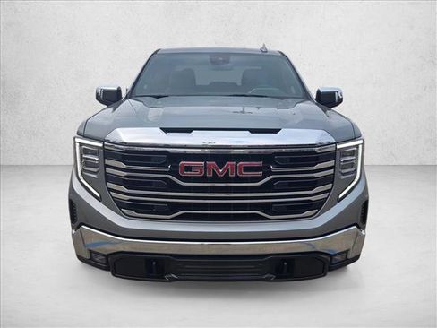 Used 2025 GMC Sierra 1500 SLT RWD image 2