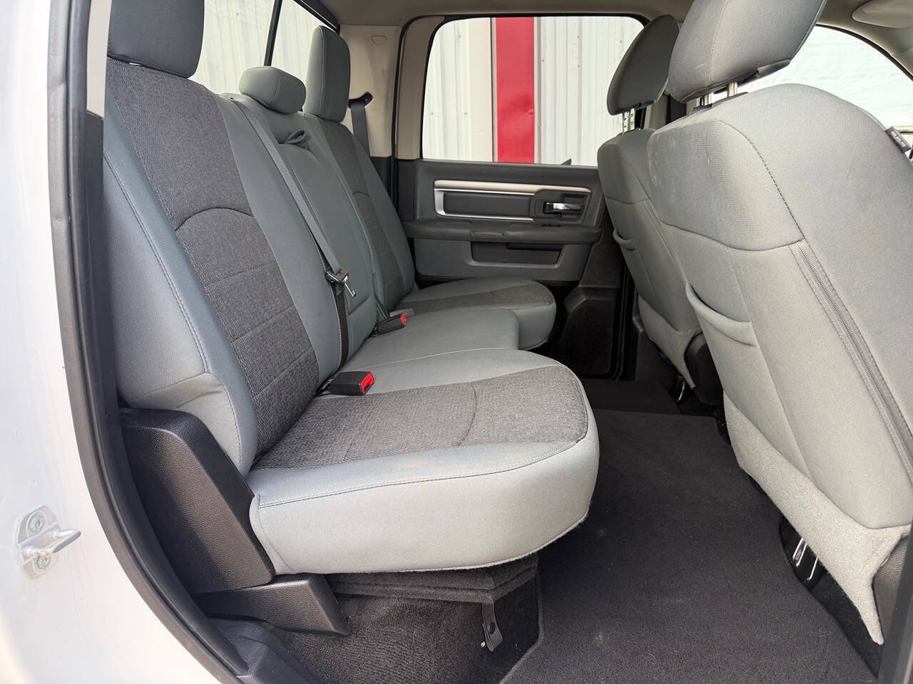 Used 2015 RAM 1500 Lone Star RWD image 24