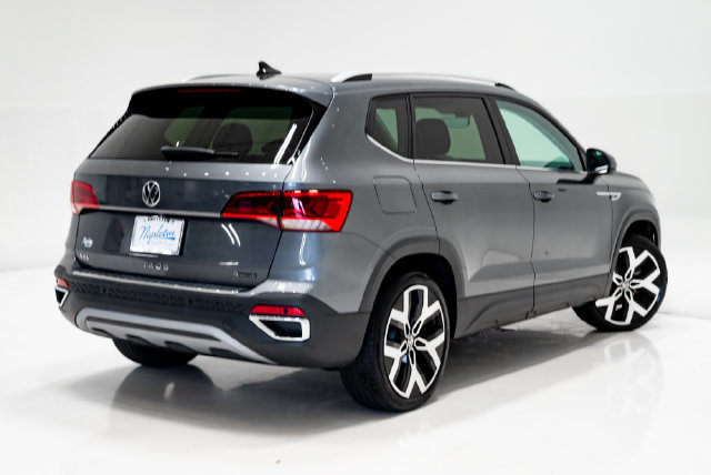 Used 2023 Volkswagen Taos SEL AWD/4WD image 37