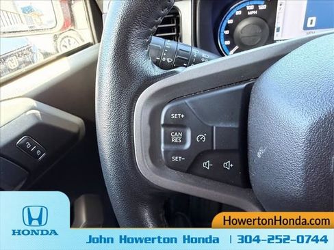 Used 2023 Ford Bronco Badlands image 13