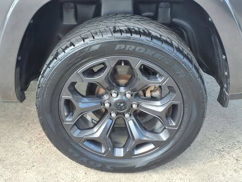 Used 2024 RAM 1500 Limited w/ Night Edition AWD/4WD image 10