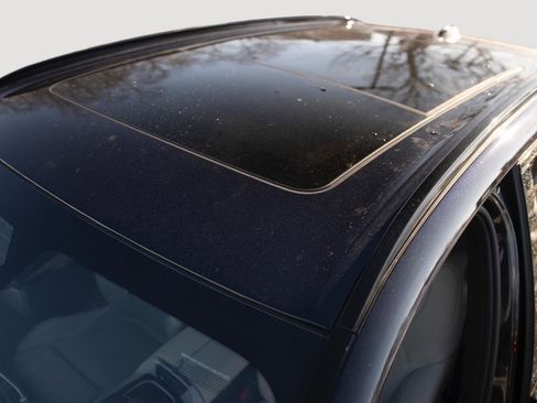 Used 2024 BMW X5 xDrive40i w/ M Sport Package image 29