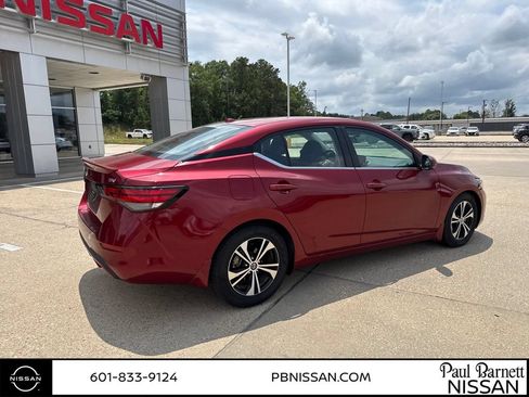 Used 2020 Nissan Sentra SV w/ Trunk Package FWD image 7