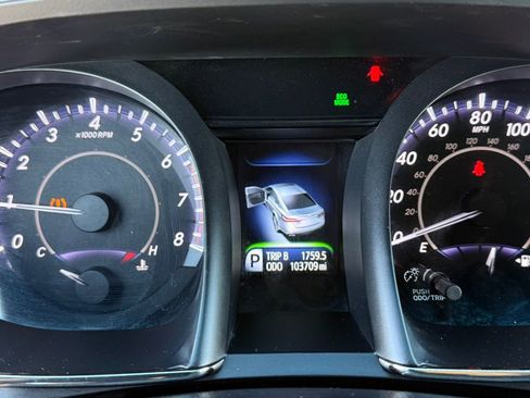 Used 2016 Toyota Avalon Touring image 29