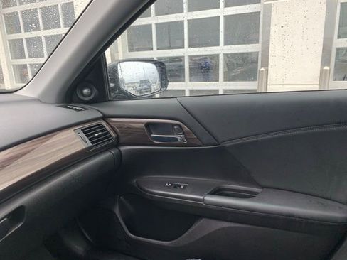 Used 2016 Honda Accord EX-L image 19