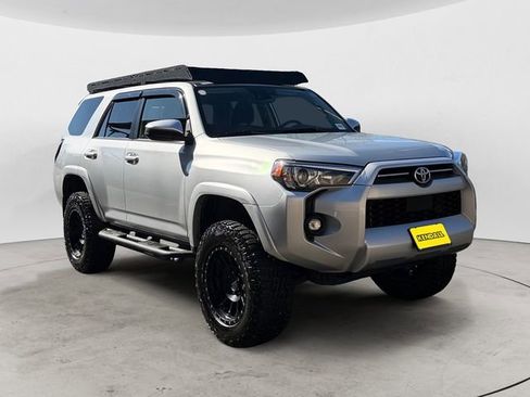 Used 2021 Toyota 4Runner SR5 AWD/4WD image 7