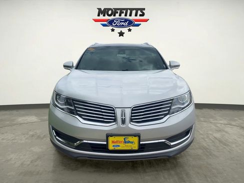 Used 2018 Lincoln MKX Reserve w/ Driver Assistance Package AWD/4WD image 8