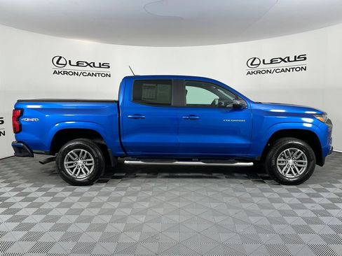 Used 2024 Chevrolet Colorado LT w/ LT Convenience Package AWD/4WD image 4