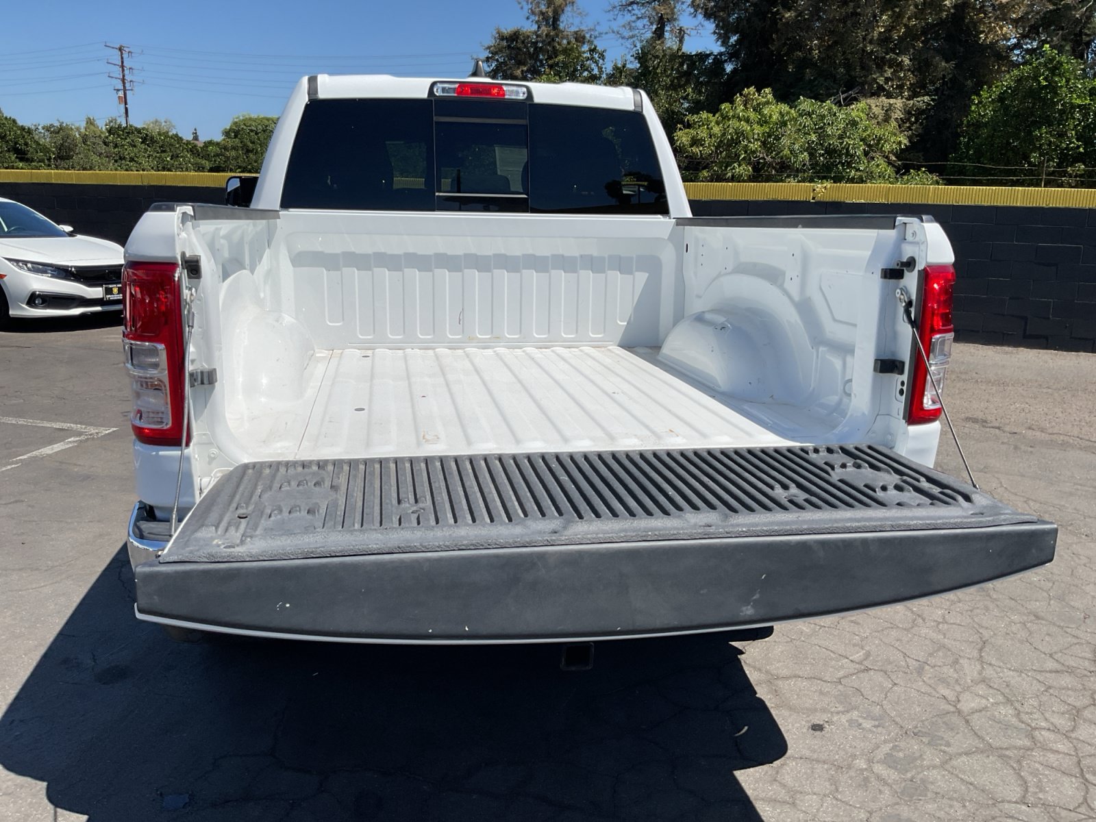 Used 2024 RAM 1500 Big Horn AWD/4WD image 25