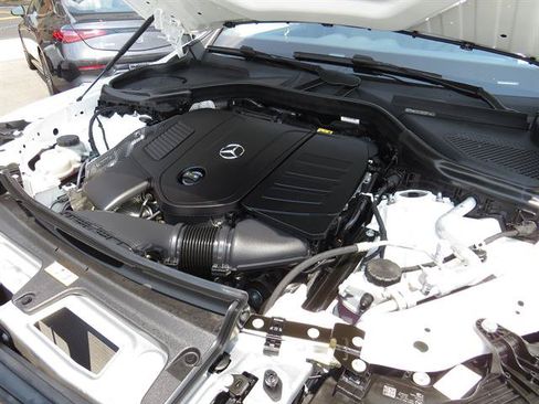 Used 2026 Mercedes-Benz GLC 300 4MATIC image 7