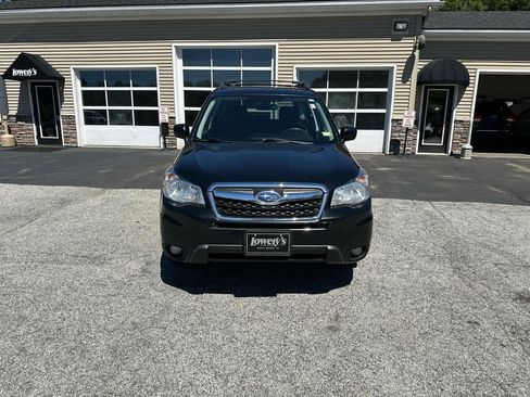 Used 2016 Subaru Forester 2.5i Limited image 2