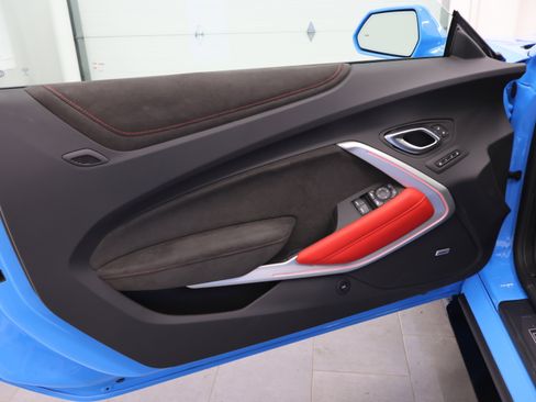 Used 2023 Chevrolet Camaro ZL1 RWD image 33