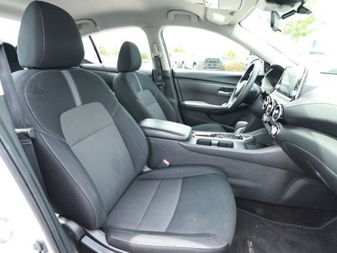 Used 2024 Nissan Sentra SV FWD image 26