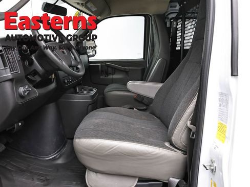 Used 2024 GMC Savana 2500 w/ Driver Convenience Package RWD image 13