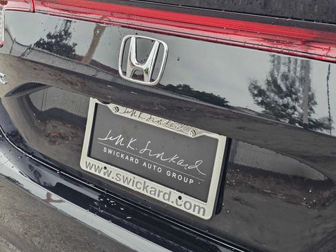 Used 2023 Honda Civic LX image 13