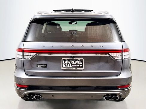 Used 2022 Lincoln Aviator Grand Touring w/ Equipment Group 301A AWD/4WD image 5