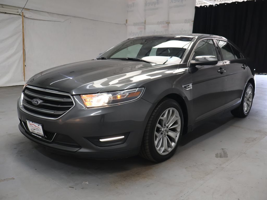 Used 2019 Ford Taurus Limited FWD image 3