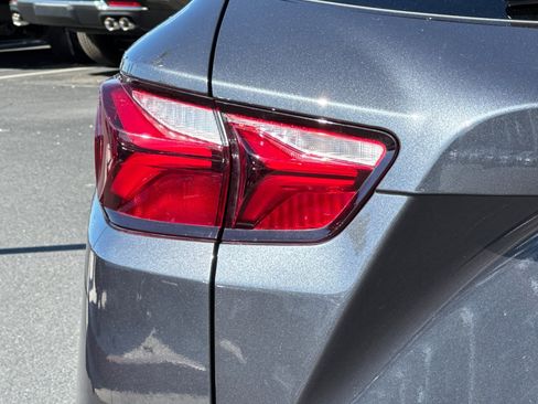 Used 2022 Chevrolet Blazer LT image 48