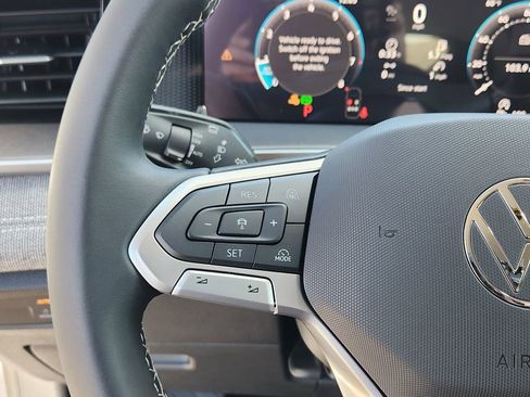 New 2026 Volkswagen Tiguan S AWD/4WD image 17