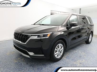 Used 2022 Kia Carnival LX
