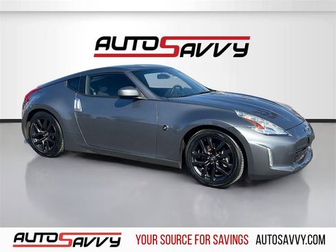 Used 2017 Nissan 370Z Coupe image 1