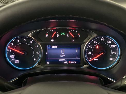 Used 2024 Chevrolet Equinox LT FWD image 17
