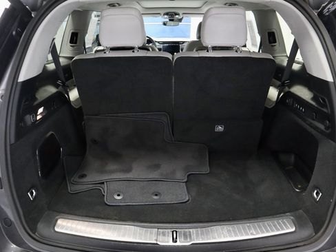 Used 2023 Jeep Grand Cherokee L Overland image 15