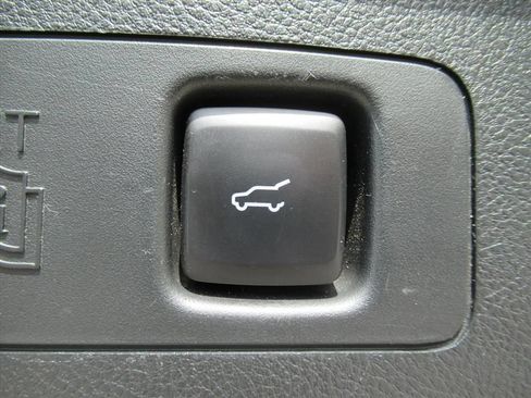 Used 2021 Lincoln Corsair Reserve w/ Equipment Group 201A AWD/4WD image 36