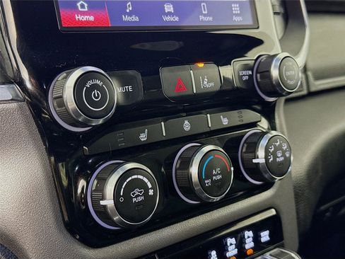 Used 2025 RAM 1500 Big Horn image 15