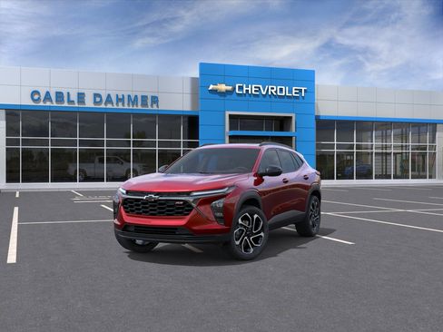 New 2026 Chevrolet Trax RS w/ Sunroof Package FWD image 22