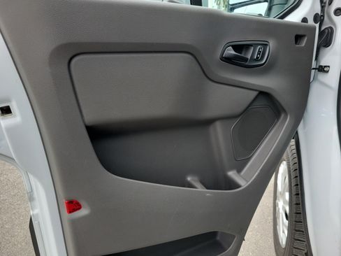 Used 2025 Ford Transit 250 Low Roof w/ Exterior Upgrade Package RWD image 25