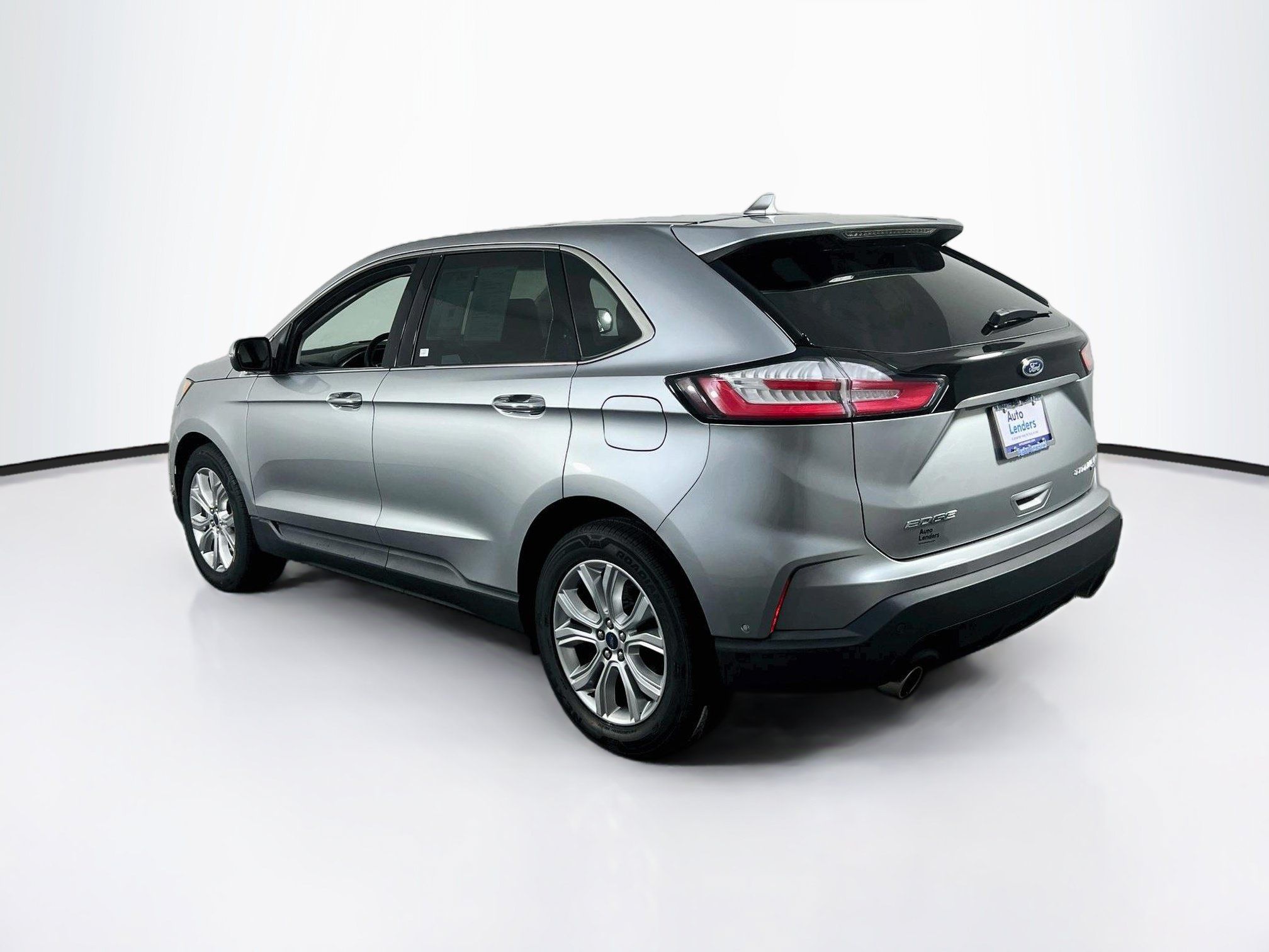 Used 2020 Ford Edge Titanium w/ Equipment Group 301A AWD/4WD image 7