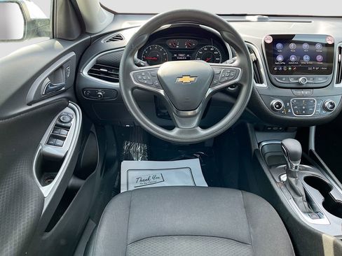 Used 2025 Chevrolet Malibu LT FWD image 27