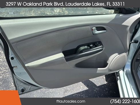 Used 2012 Honda Insight LX image 19