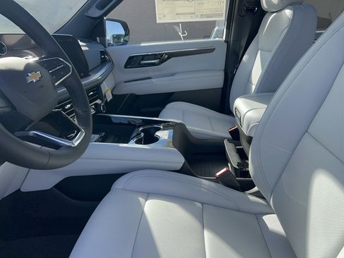 New 2026 Chevrolet Tahoe Premier w/ Sun And Tow Package AWD/4WD image 9