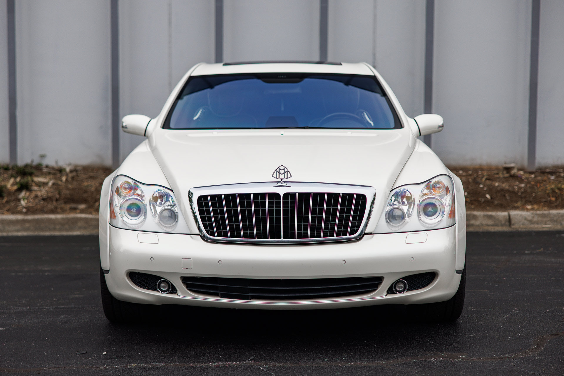 Used 2008 Maybach 57 S RWD image 3
