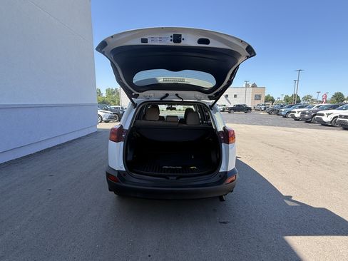 Used 2014 Toyota RAV4 Limited AWD/4WD image 20