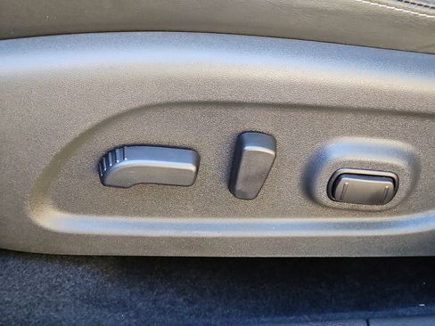 Certified 2024 Nissan Murano SV w/ SV Midnight Edition Package image 25