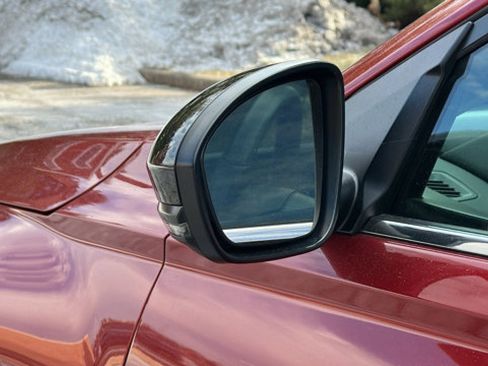 Certified 2020 Nissan Altima 2.5 SR w/ Premium Package image 12