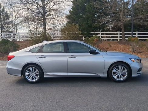 Used 2020 Honda Accord LX image 3