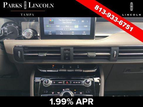 Certified 2020 Lincoln Corsair FWD w/ Rear Removable Package Tray image 20