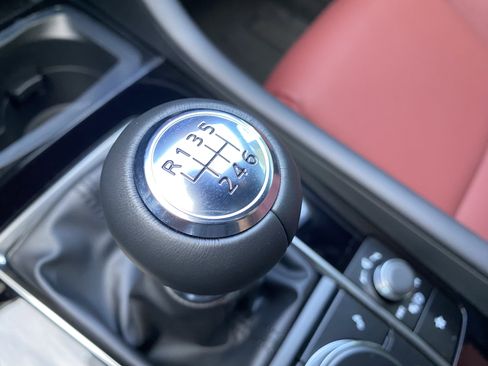 New 2026 MAZDA MAZDA3 2.5 S Hatchback w/ Premium Pkg image 31