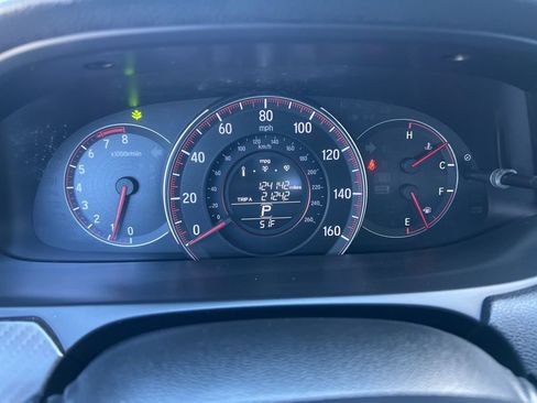 Used 2017 Honda Accord Sport image 23